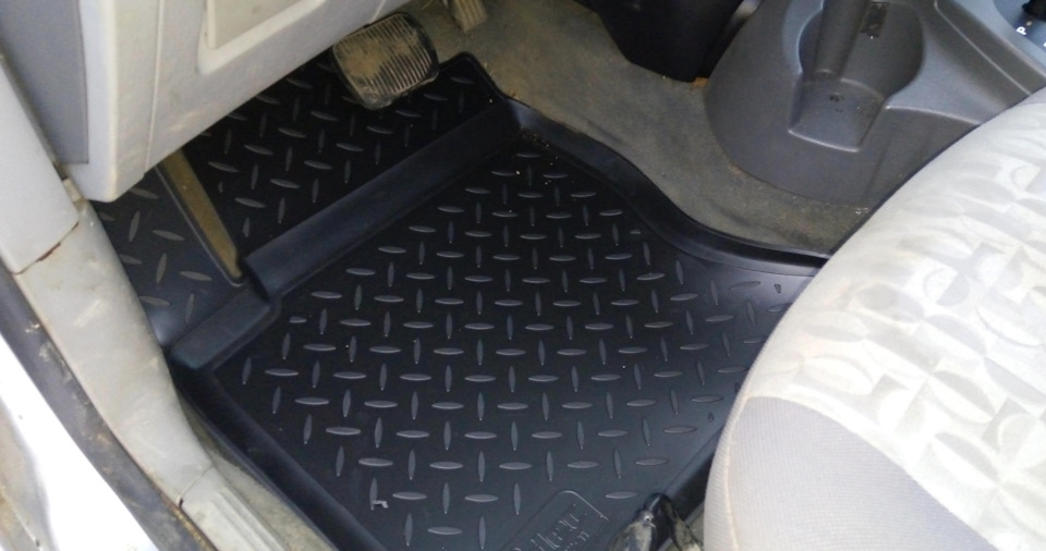 Фото в бортжурнале Ford Focus Sedan II