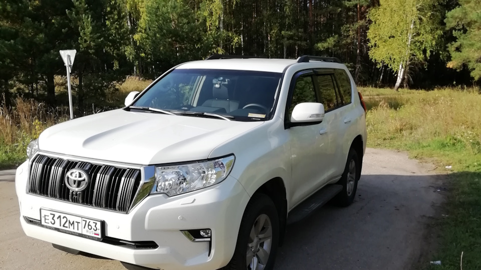 Прадо 150 2.7. Toyota Land Cruiser Prado 2021 стандарт. Тойота ленд Крузер Прадо 150 2.7. Тойота ленд Крузер Прадо стандарт 2.7. Тойота ленд Крузер Прадо 150 цвет белый перламутр.