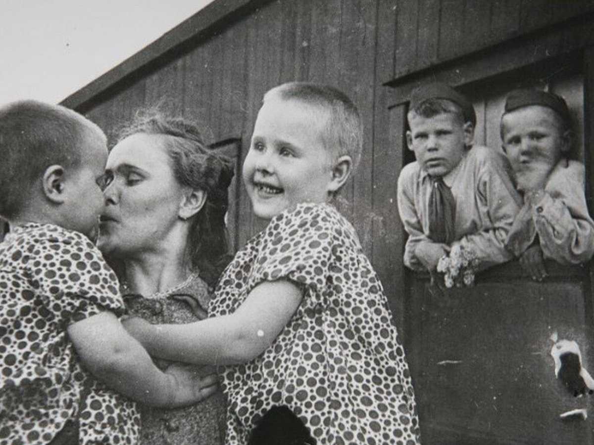 Ленинградские дети фото. Матрёна Исаевна Вольская. Эвакуированные дети.