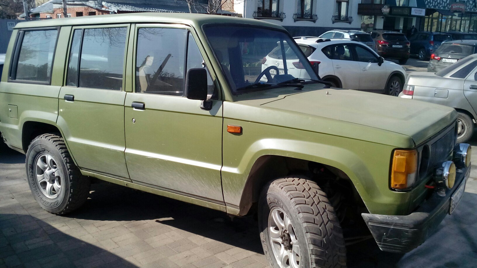 Isuzu Trooper (1G) 2.0 бензиновый 1986 | Армейский внедорожник на DRIVE2