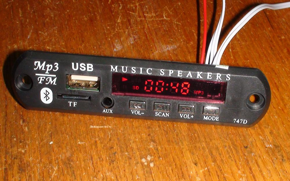 Usb mp3 aux. Юсб модуль для магнитолы. Блютуз модуль 747d. МП-3 модуль юсб плеер. Блютуз модуль для магнитолы.