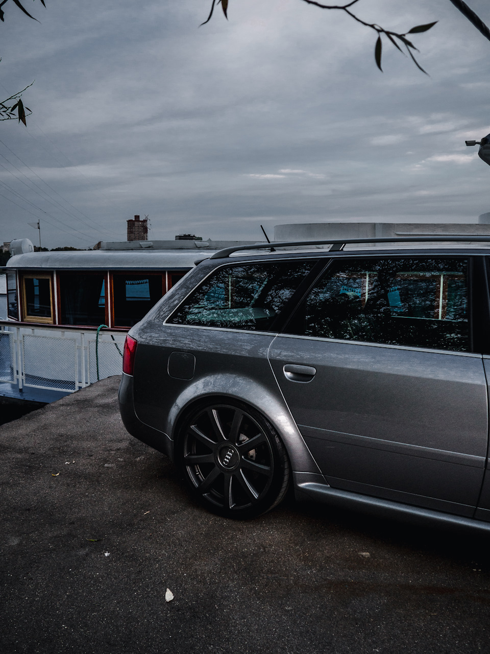 Фото в бортжурнале Audi RS6 (C5)