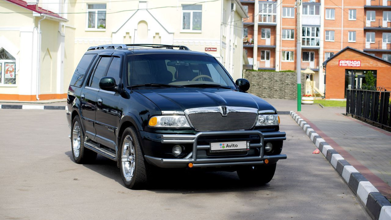 Lincoln Navigator (1G) 5.4 бензиновый 1999 | Бегемотор на DRIVE2