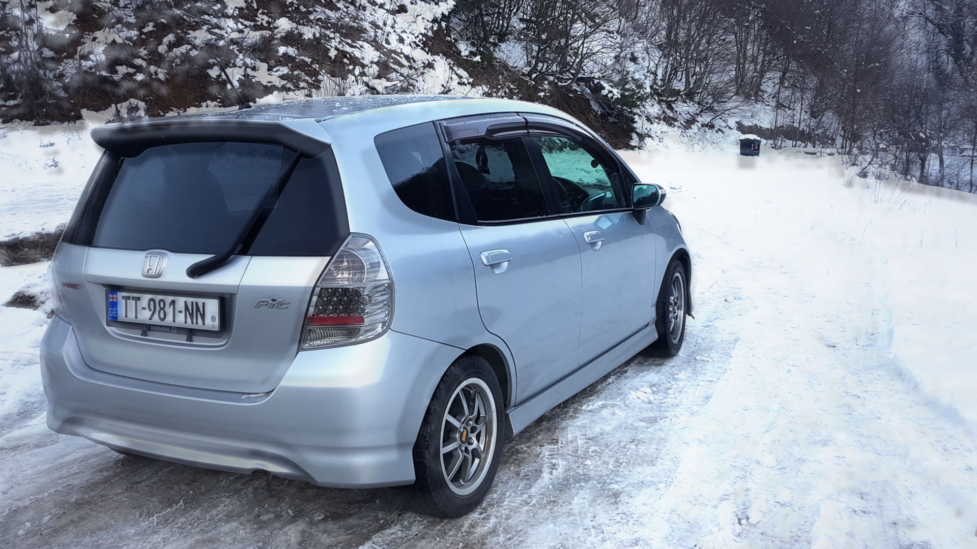 Honda Fit (1G) 1.5 бензиновый 2005 | VTEC механика на DRIVE2