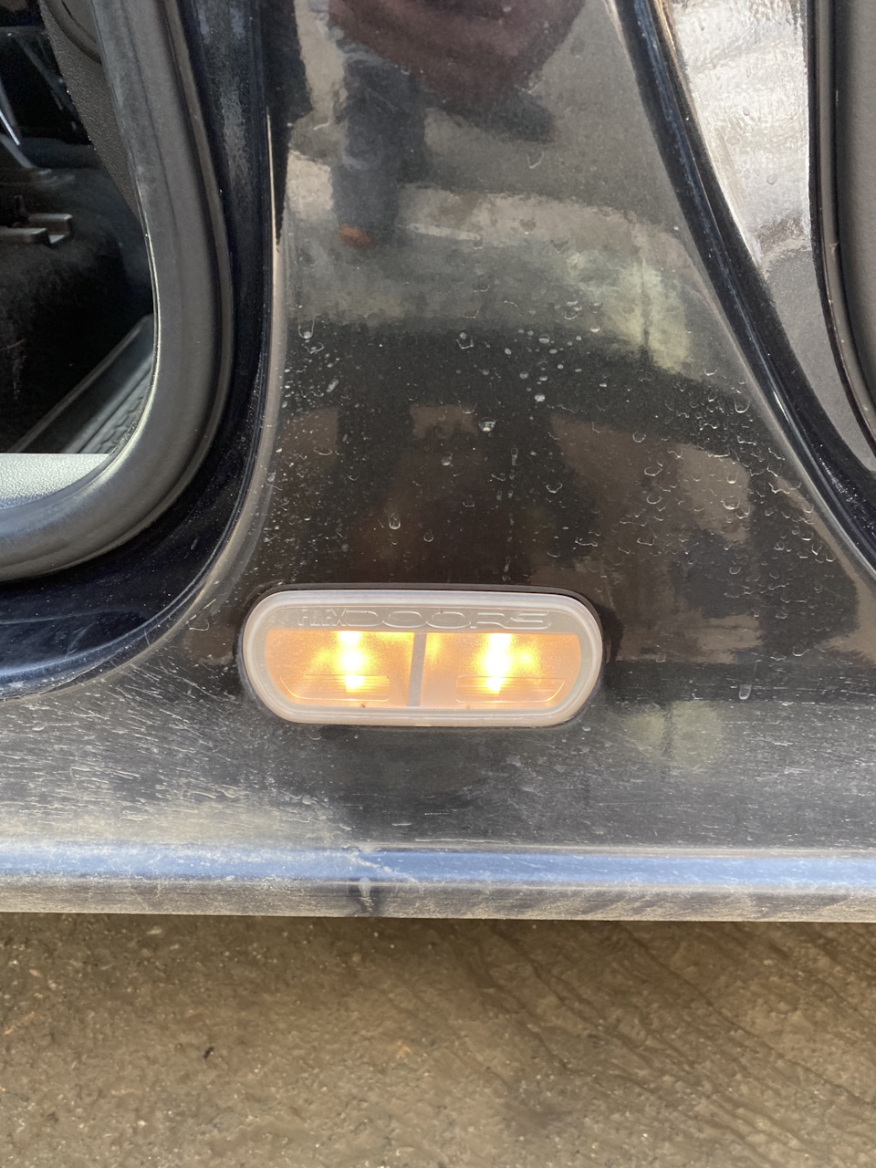 Как снять плафоны с центральных стоек ? — Opel Meriva (B), 1,4 л, 2013 ...