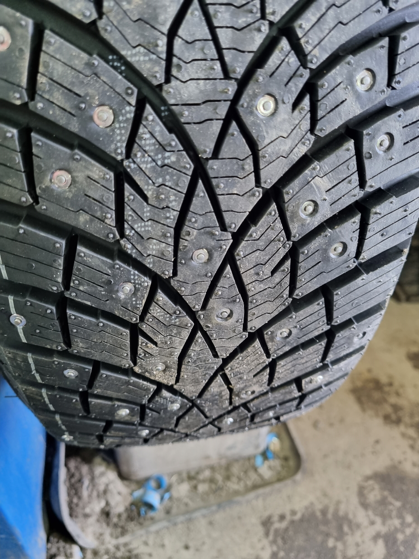 Самое время сменить резину — Subaru Outback (BP), 2,5 л., 2007 года ...