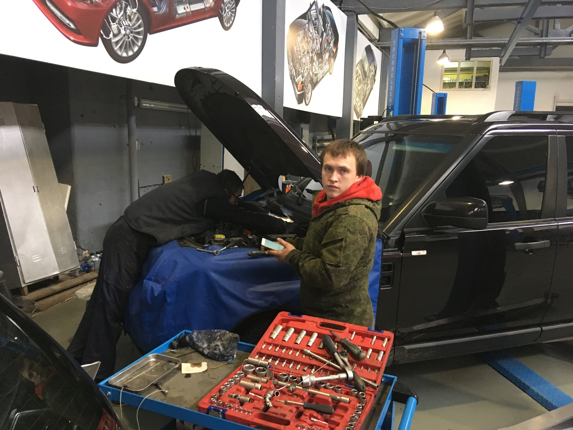 Лопнул коллектор — Land Rover Discovery IV, 3 л, 2012 года | поломка ...