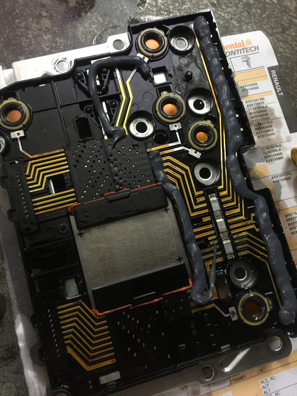 Запчасти на фото: AVX13X850, AVX10X825, AVX13X825, 3PK715, AVX10X838, AVX13X865, AVX10X1300, AVX10X1013, AVX10X625, AVX10X800, CT604K1, AVX10X850, 119X758LD. Фото в бортжурнале Infiniti G35 (V35)