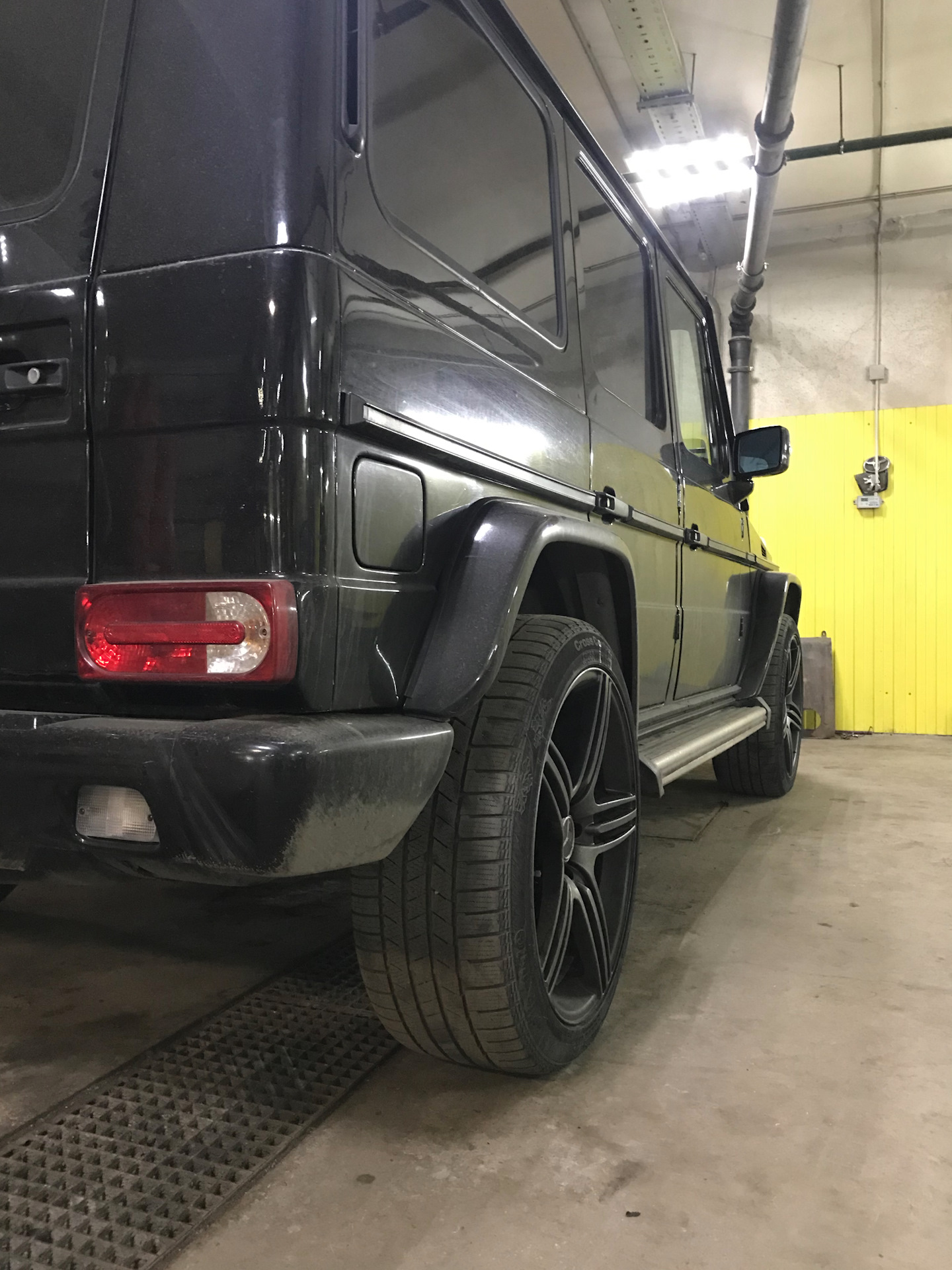 Mercedes g на 33 колесах