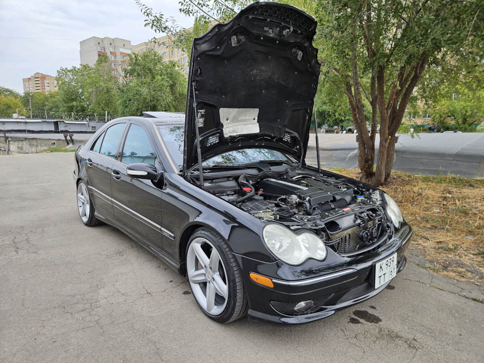 Фото в бортжурнале Mercedes-Benz C-Class (W203)