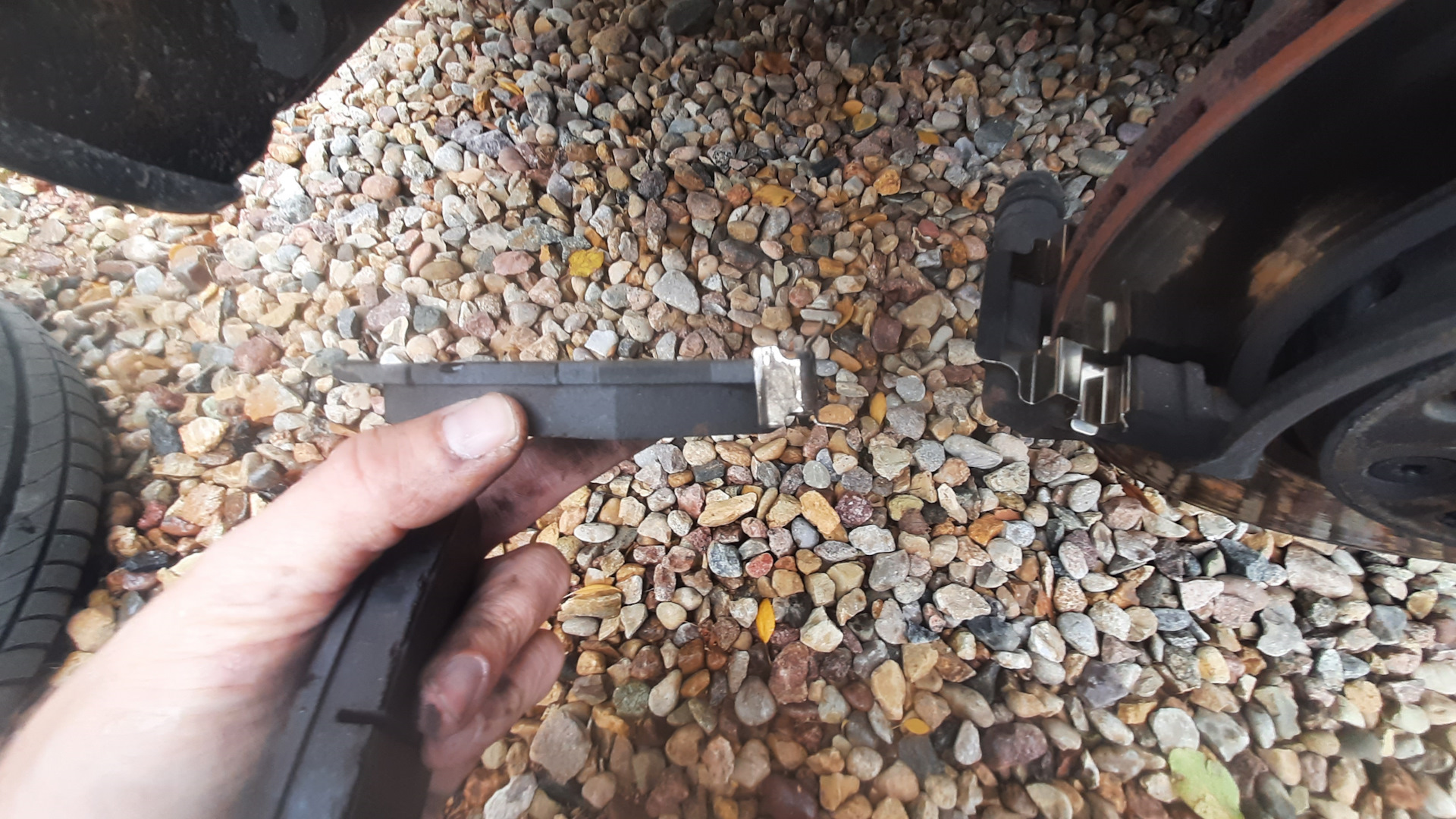 Стучат (нестандартные) передние тормозные колодки megane 4 — Renault ...