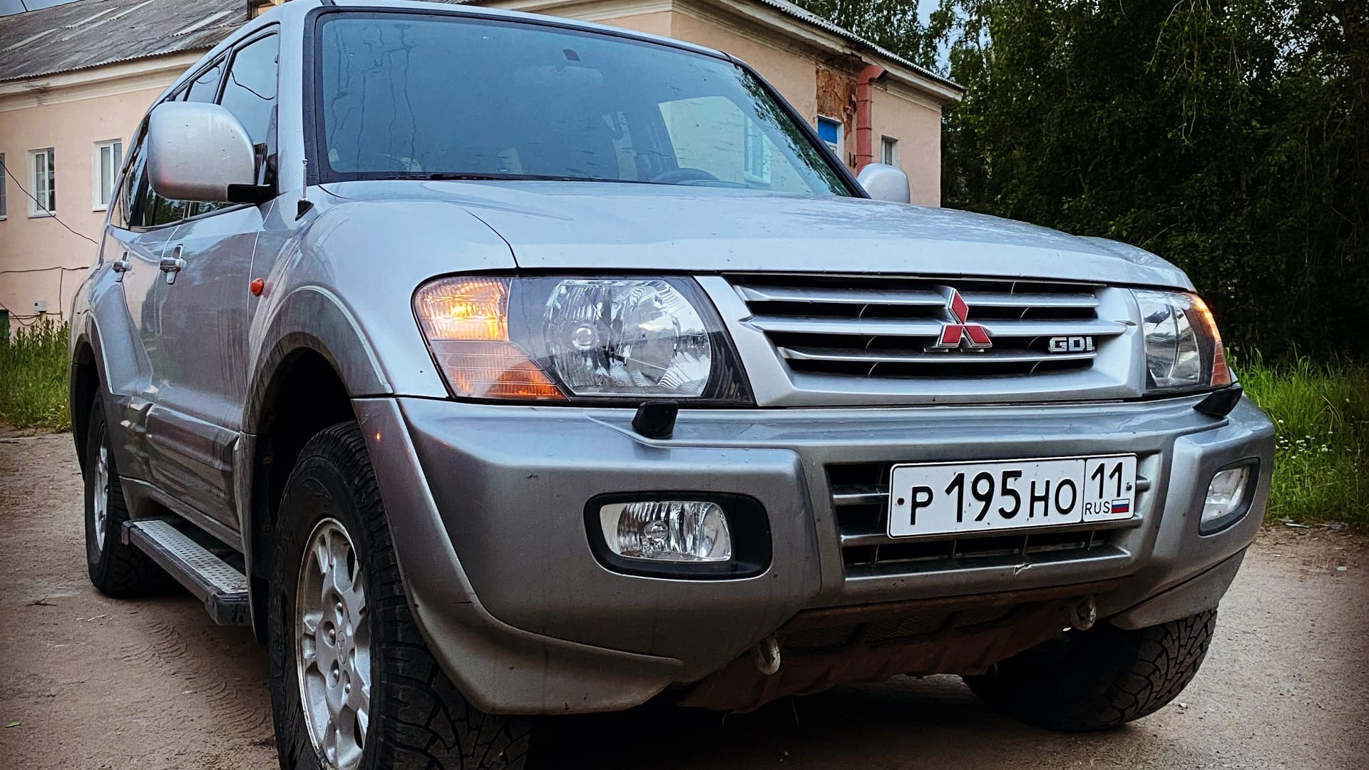 Mitsubishi Pajero (3G) 3.5 бензиновый 2000 | БЫК на DRIVE2