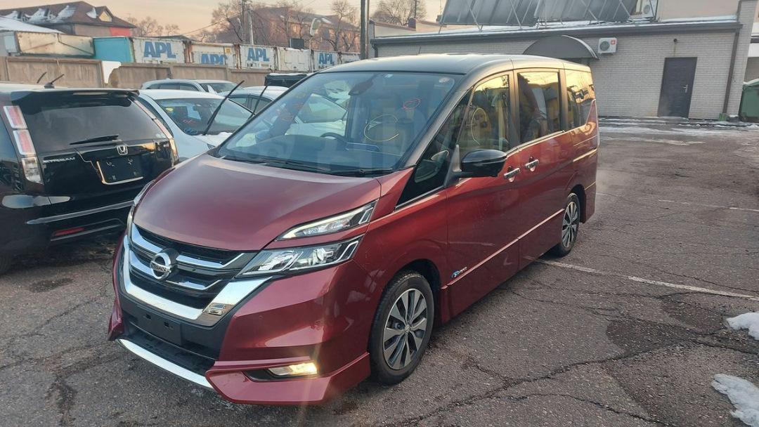 Купить Nissan Serena В Красноярске