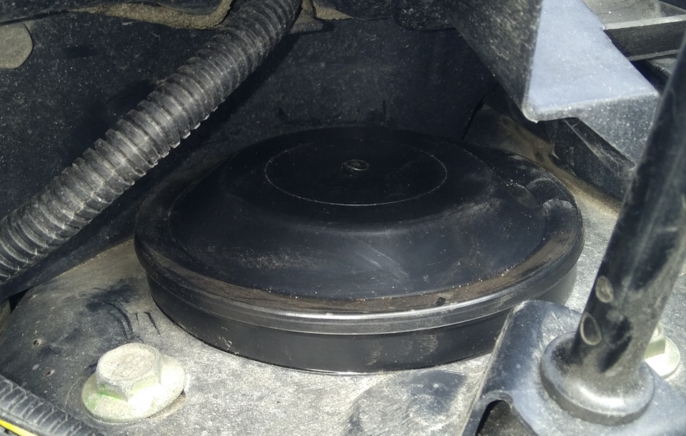 the show must go on — Nissan Note (1G), 1,6 л, 2013 года | аксессуары ...