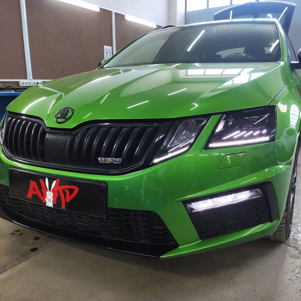 Skoda Octavia A7 RS FL 2017 м.г. установили 