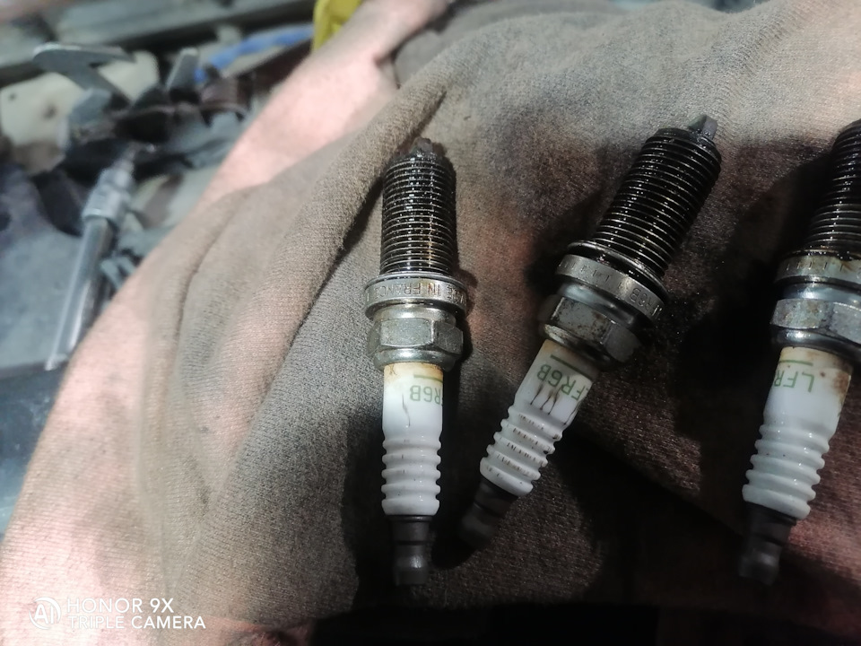 Пробка поддона и по мелочи — Citroen Berlingo (2G), 1,6 л, 2013 года ...
