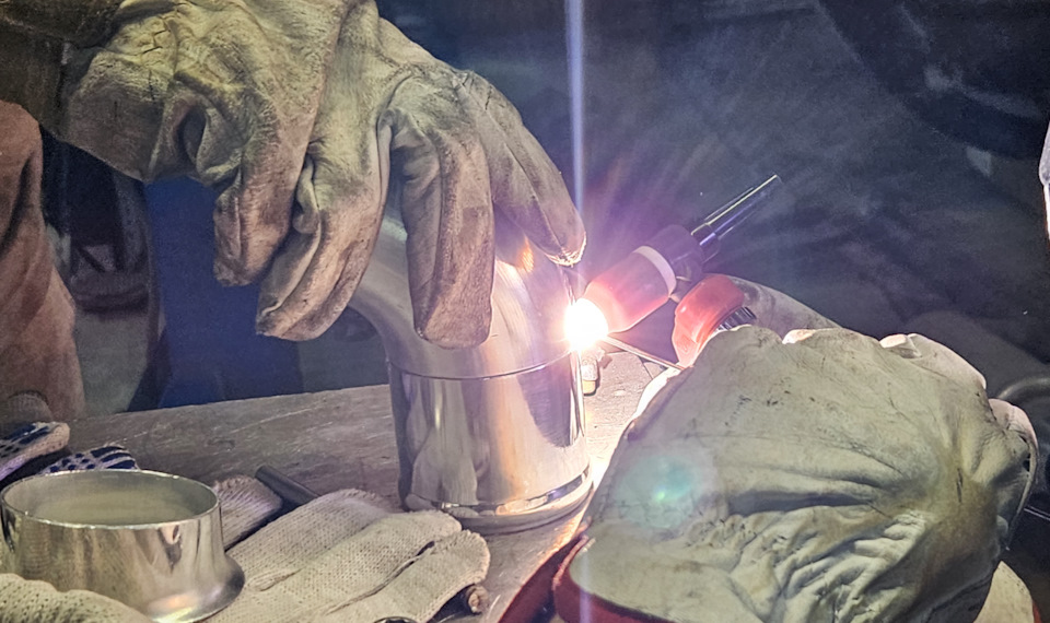 НЕ СМОТРИТЕ НА СВАРКУ :D вы проиграли!