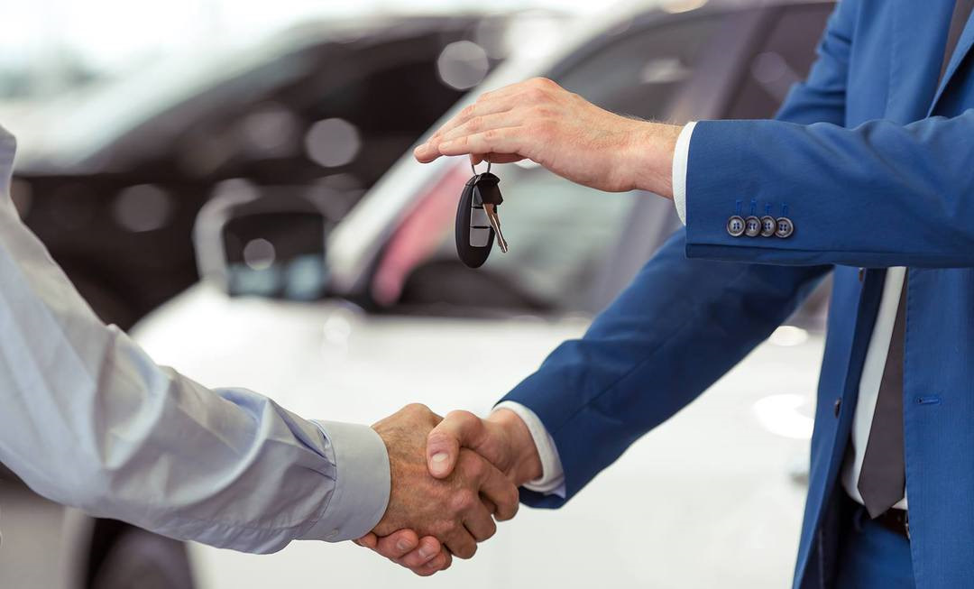 Продажа автомобиля в автосалон: пошаговое руководство и практические советы