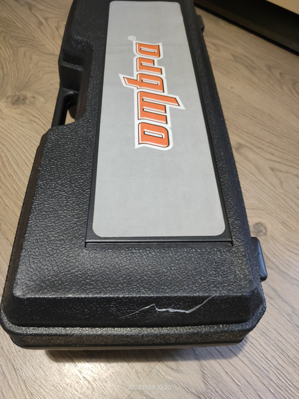 Кейс лопнул, не проблема заклею. — Volkswagen Polo Sedan