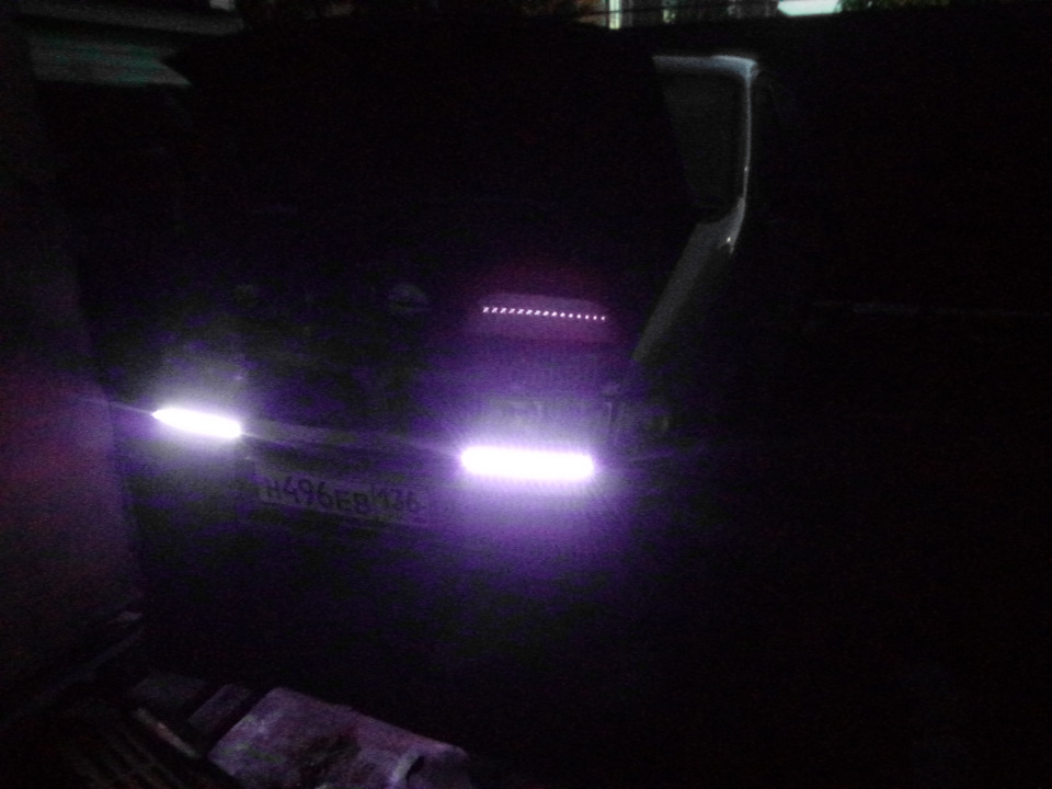 Тест в темноте, как закончил так и протестировал. Горят только дхо. — Lada 2120 Надежда