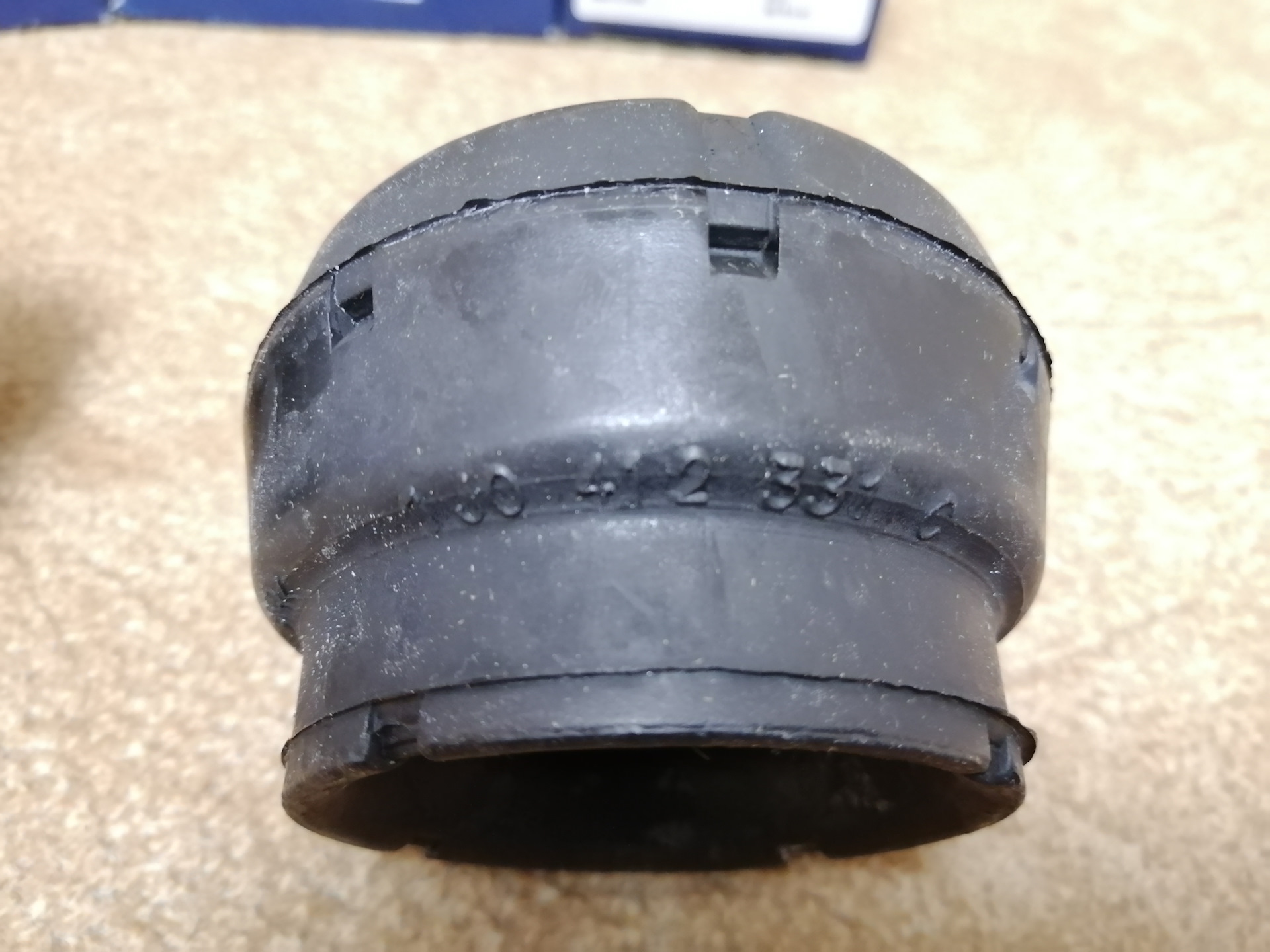 7. Замена подшипников и опор амортизатора — Volkswagen Polo Hatchback ...