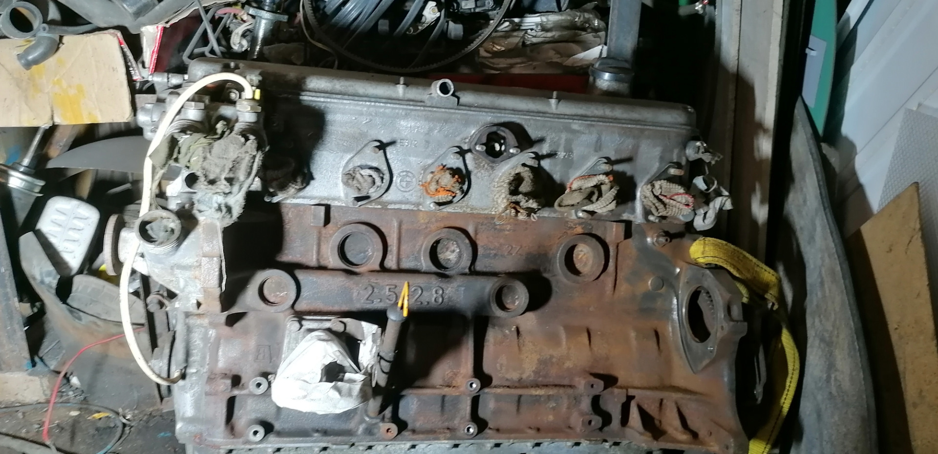 Замена маслосьемных колпачков м30 как снять распредвал. — BMW 5 series ...