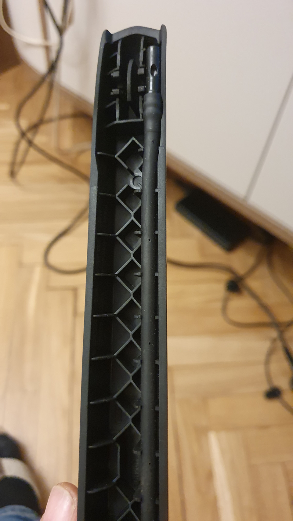 отверстия в шланге для полива — Audi Q5 (1G)