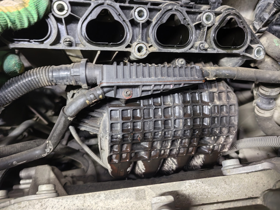 Течь. — Volkswagen Polo Sedan