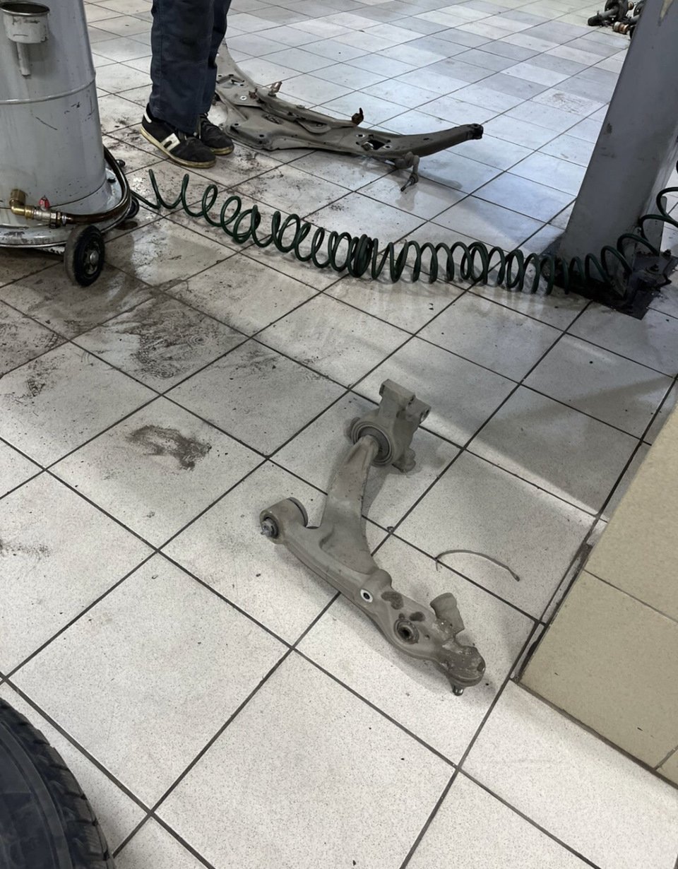 Ремонт как и всегда на Складочной — Infiniti FX (2G), 3,5 л., 2009 года ...