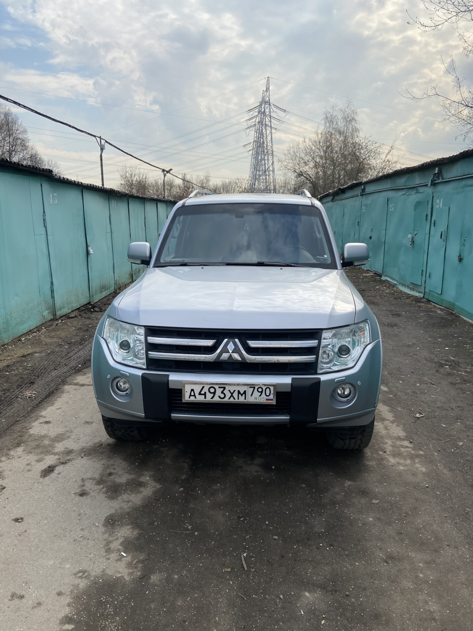 Чистый бегемот — Mitsubishi Pajero (4G), 3 л, 2011 года | просто так |  DRIVE2