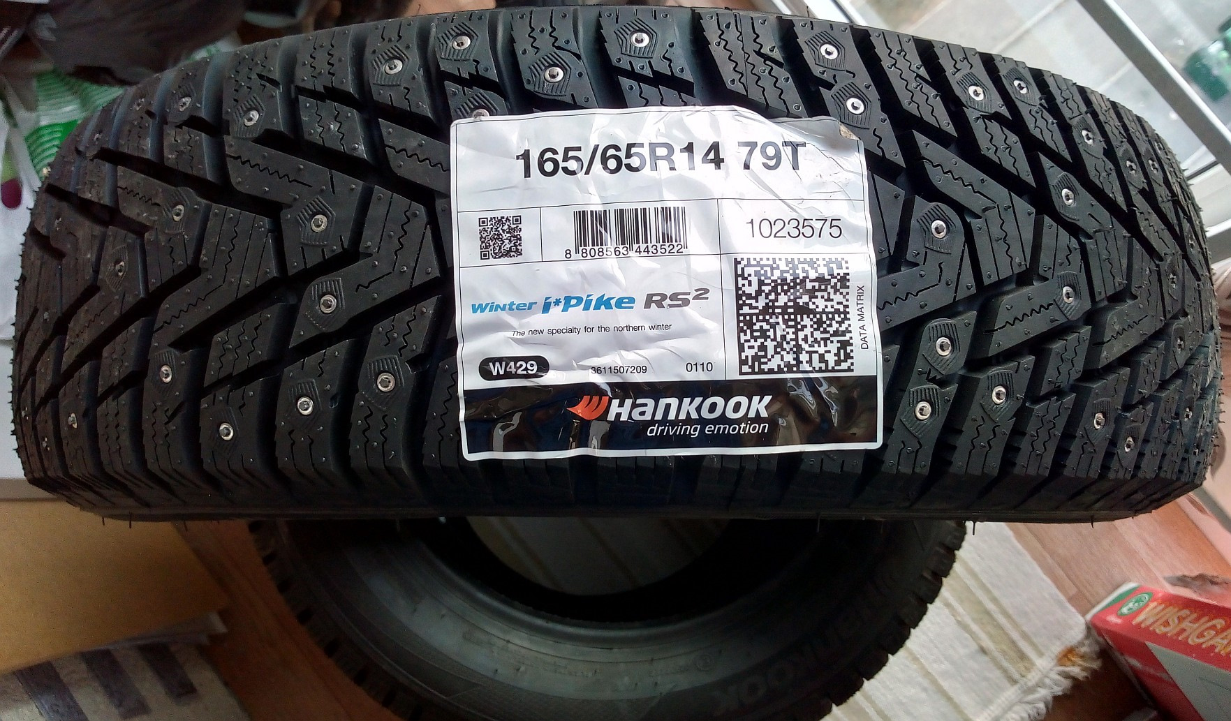 Зимний 14. Hankook Winter i Pike реклама. 165/65 R14 зима куплю.