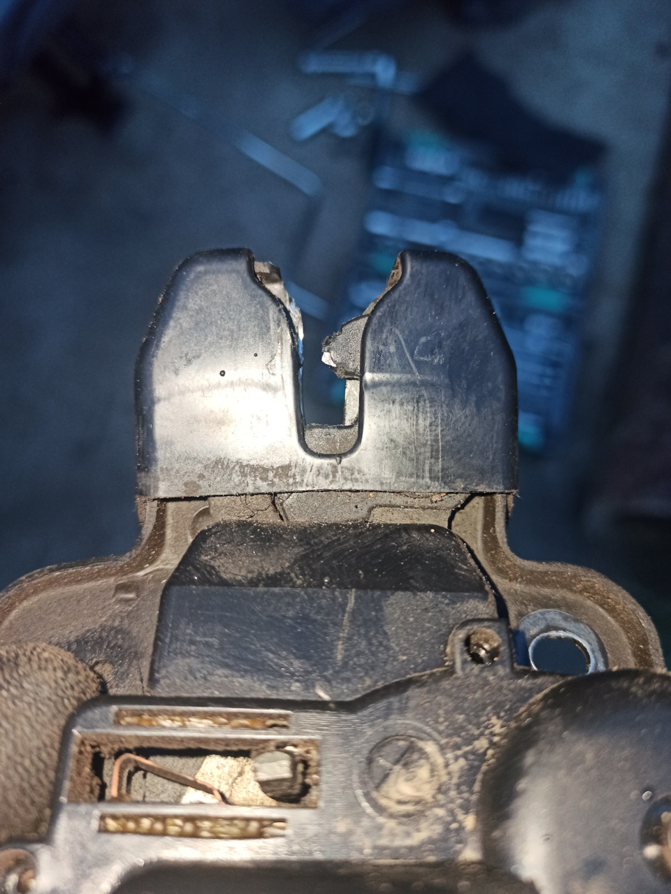 Фото в бортжурнале Subaru Legacy (BL/BP)