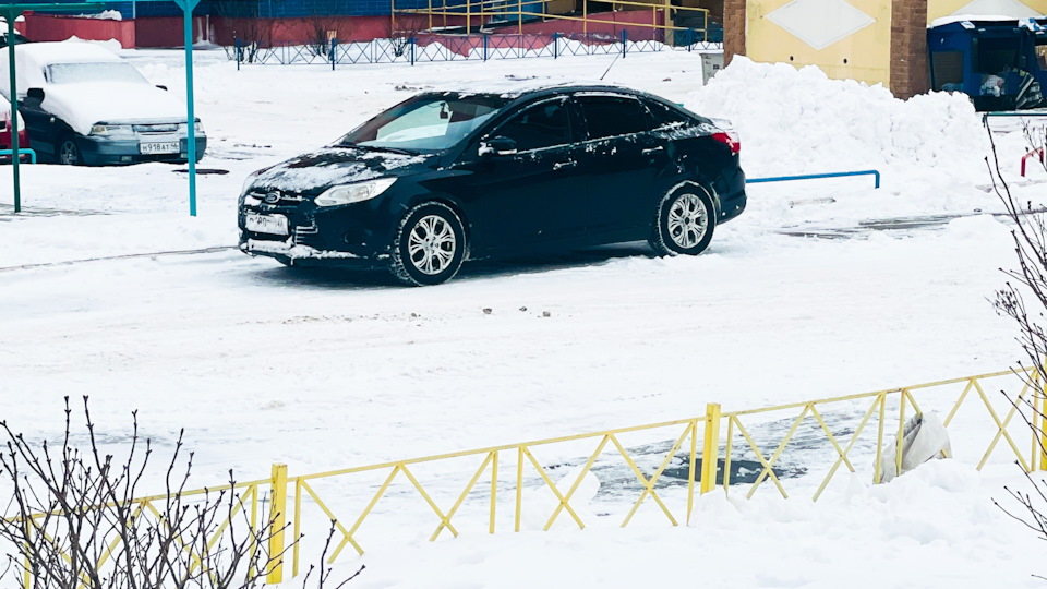 Мигает чек🔴 — Ford Focus Sedan III, 1,6 л, 2013 года | помощь на дороге ...