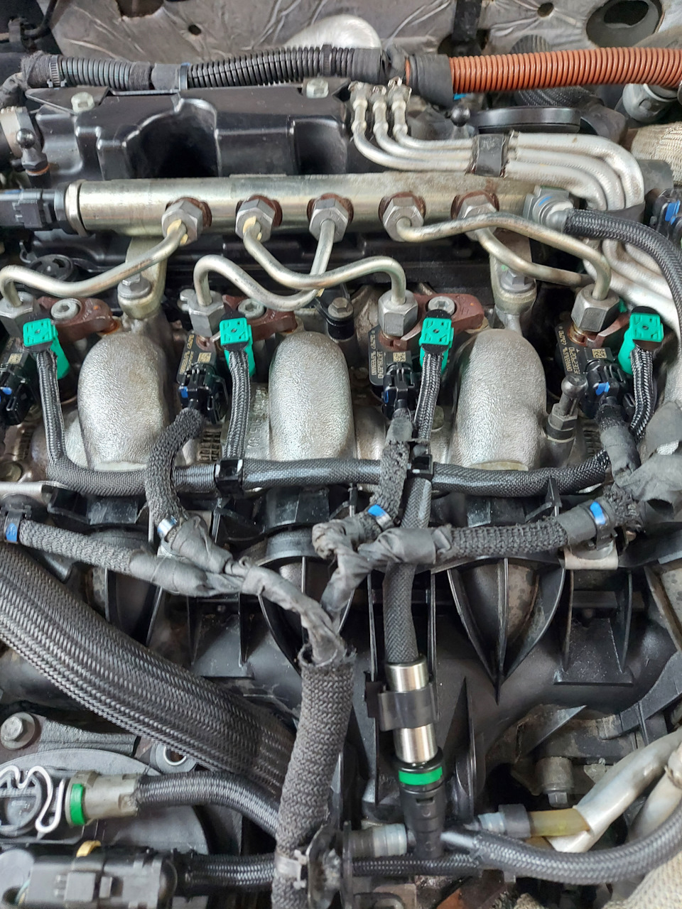 Обратка форсунок 2.2 hdi bi-turbo — Peugeot 607, 2,2 л, 2006 года ...