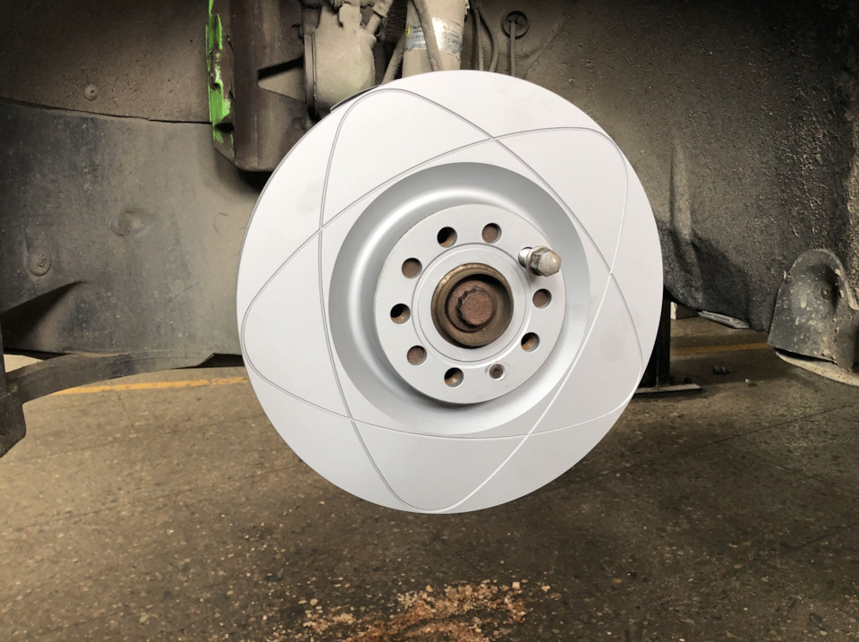 Фото в бортжурнале Skoda Octavia RS A5 Mk2