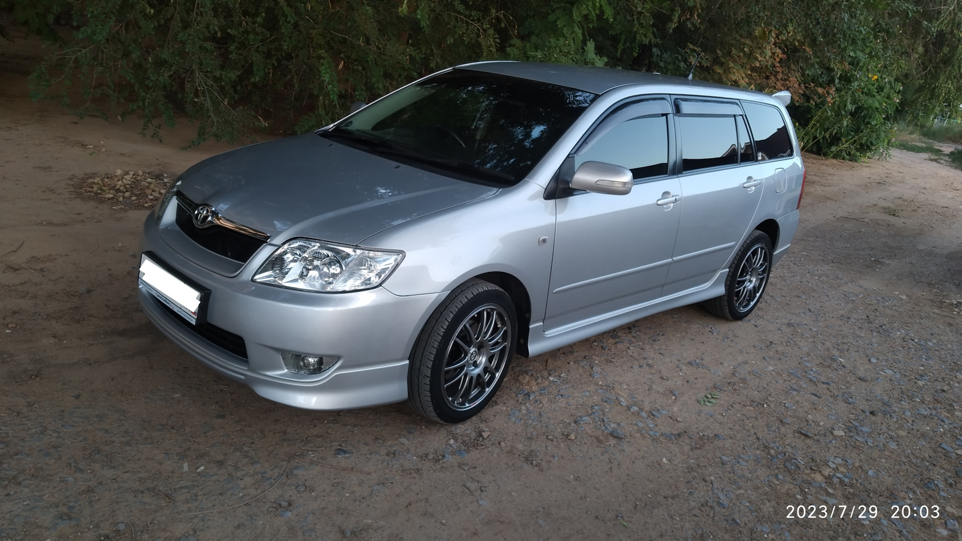 Toyota Corolla Fielder 120 2005