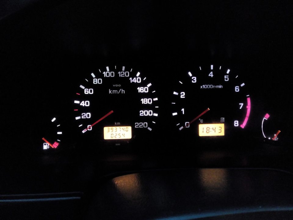 Замена лампочек в приборной панели ниссан. Лампочки подсветки приборки силфи ниссан. Ниссан primera p11 лампочки в панели. Ниссан альмера н 16 лампа подсветки климата артикул. Ниссан санни qg15 сгорают лампочки в климате причина.