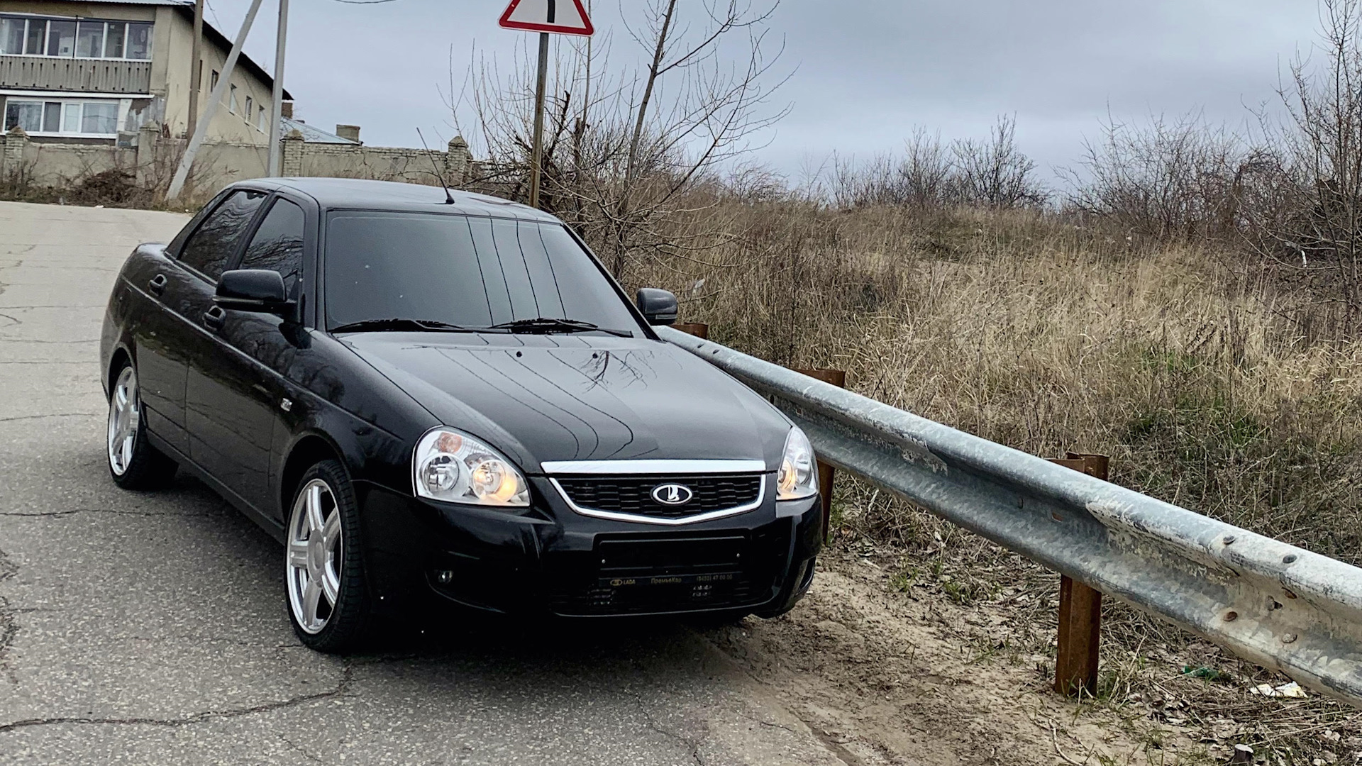 Lada Приора седан 1.6 бензиновый 2018 | Black на DRIVE2