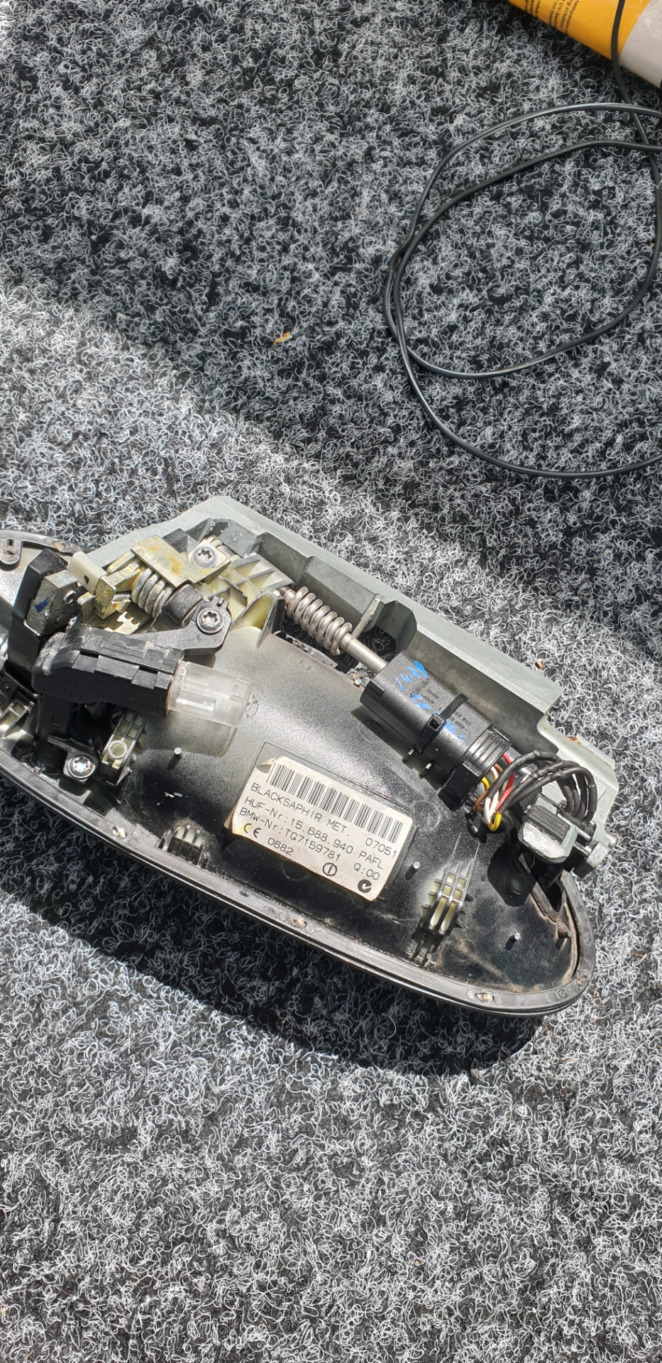 Ремонт sensor. Keyless go BMW e81. Keyless-go ремонт ручки. Ремонт ручек Keyless go. Ремонт ручки Keyless go w211.