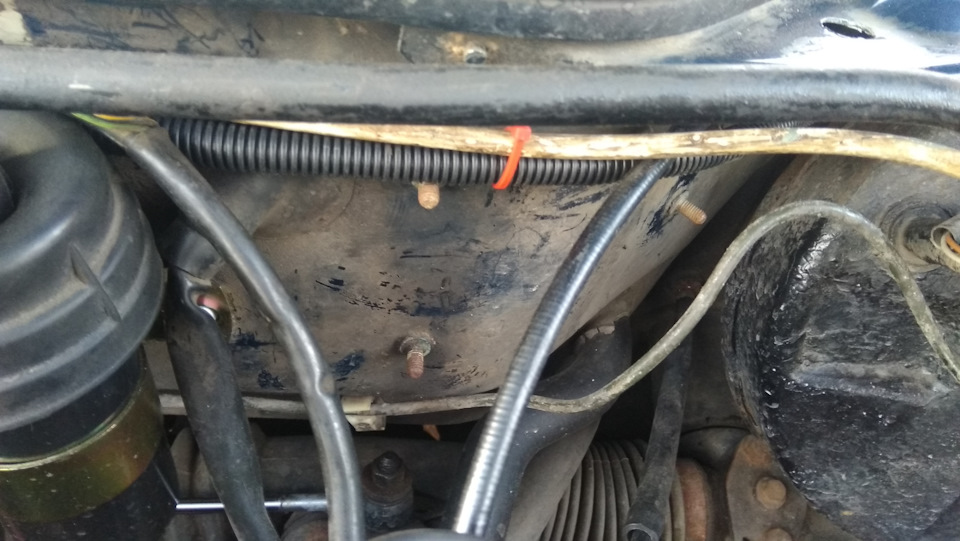 Замена салонного и воздушного фильтров. — Skoda Octavia A5 Mk2, 1,6 л ...