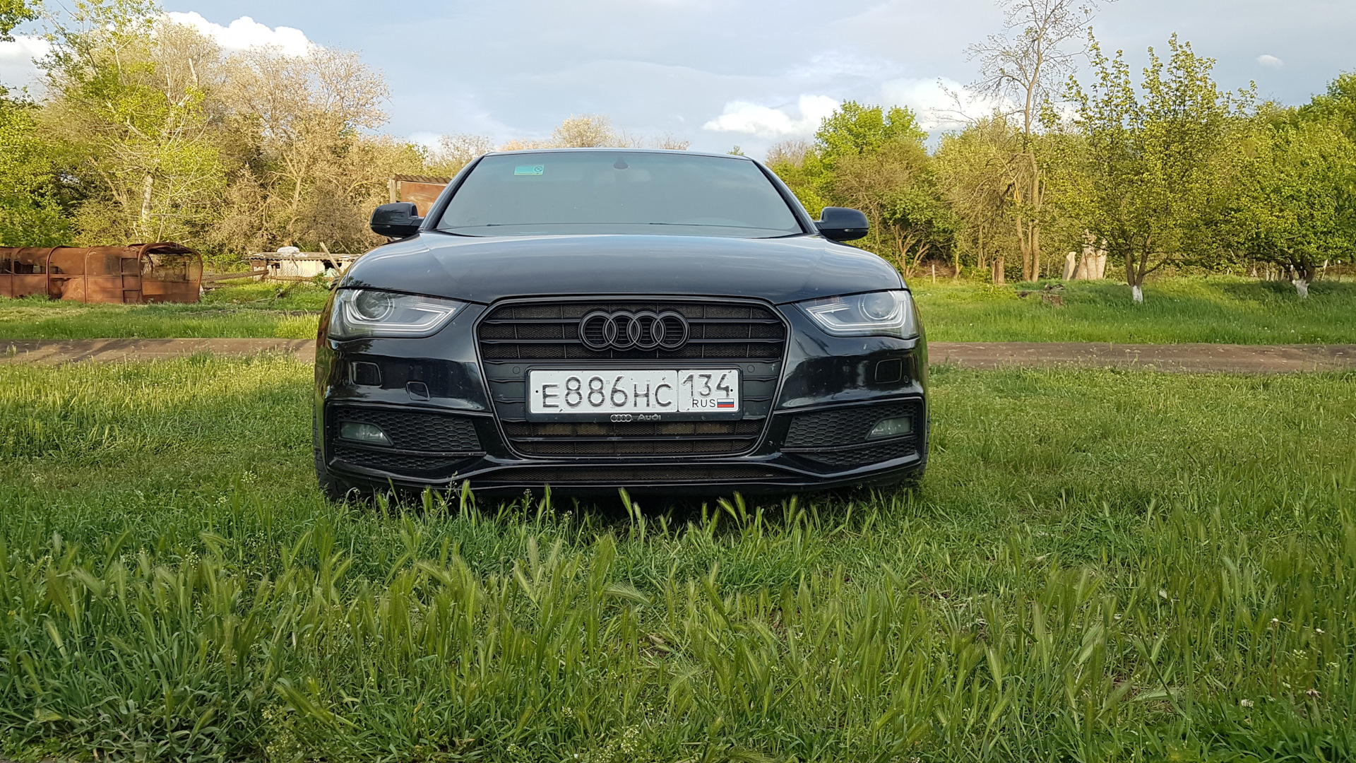 Audi A4 (B8) 2.0 бензиновый 2012 | Едет⭕🦎😈 на DRIVE2