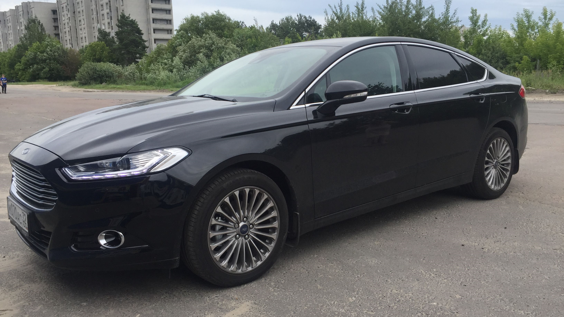 Ford Mondeo 2016 черный