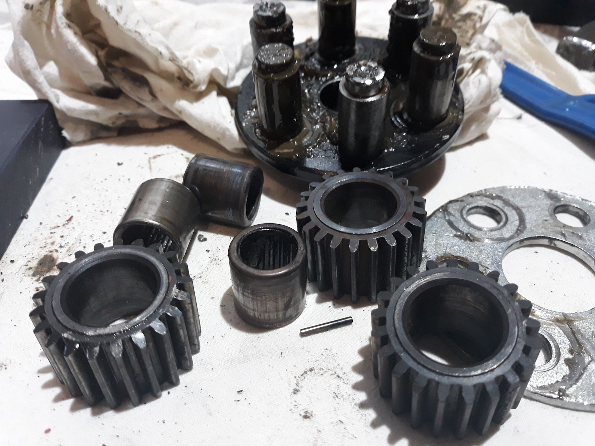 Редуктор игольчатый. Насос bqs-100/50. Циклоидальный редуктор. Подшипники редуктора вихрь 30. Nscs 80-250/750/l25vcc4 lowara.