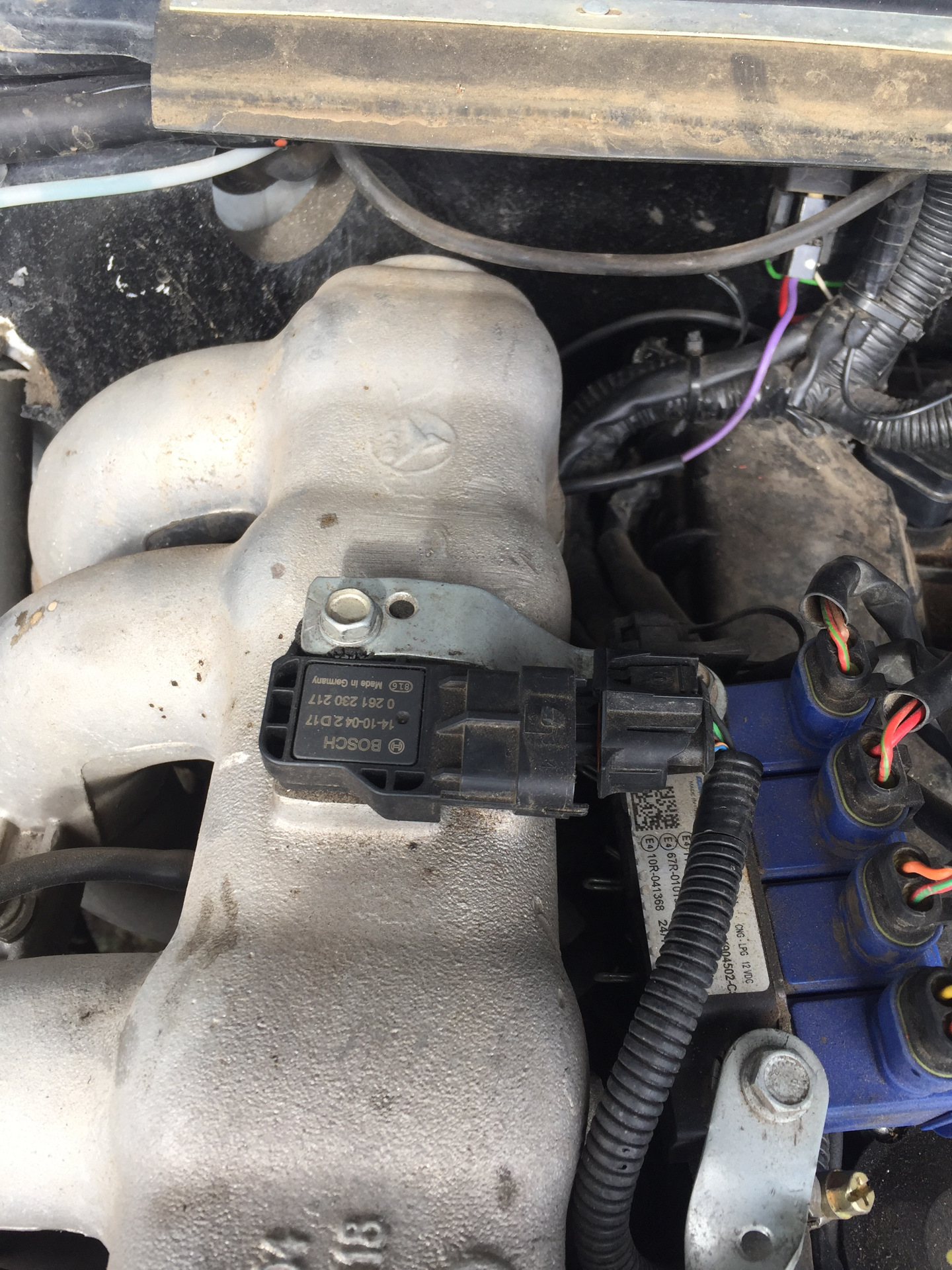 Ресивер окб динамика 16v. Уаз профи топливозаправщик. Двигатель 409 не запускается. Абсорбер уаз хантер. Порядок зажигания 409 двигатель.