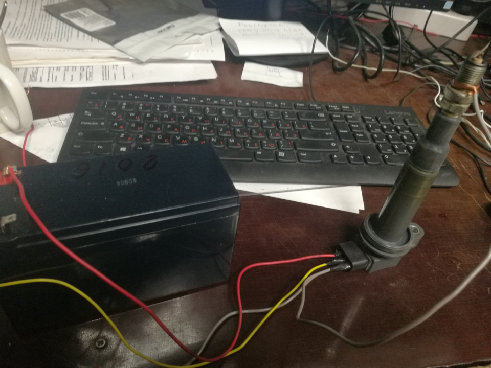 Сгорела катушка зажигания — Toyota Vitz (10), 1 л, 2001 года | поломка ...