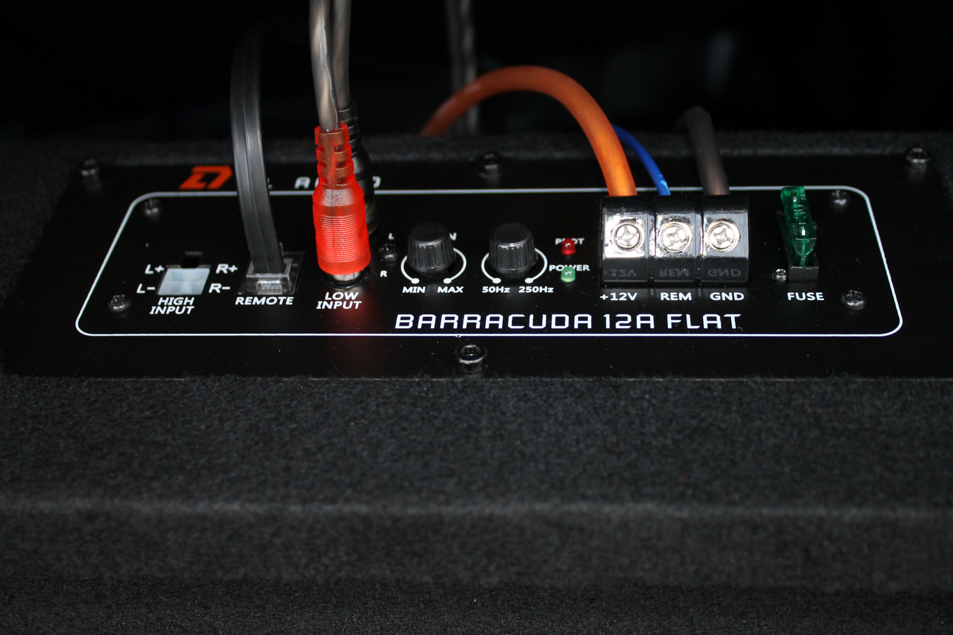 Barracuda 10 flat. Активный сабвуфер Barracuda 12a Flat. DL Audio Barracuda 12a Flat. Активный сабвуфер Барракуда двойной. Активный сабвуфер Барракуда с 2 мя динамиками.