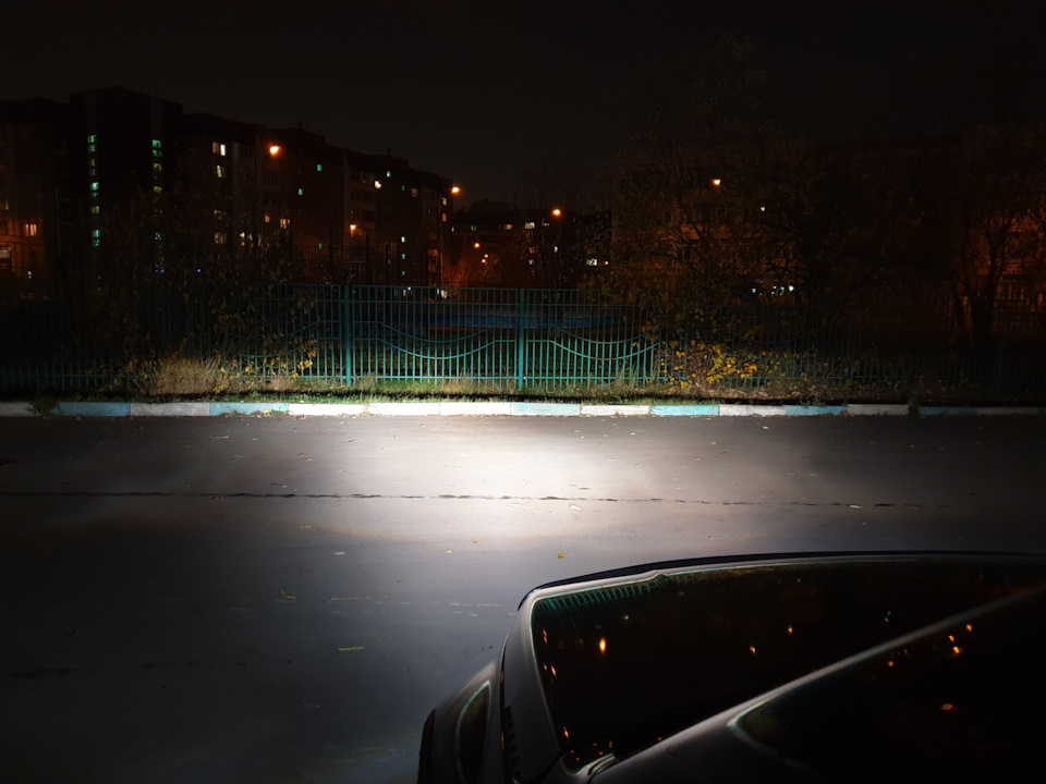 Ближний (да, линзы пора менять) — Suzuki Grand Vitara (2G)