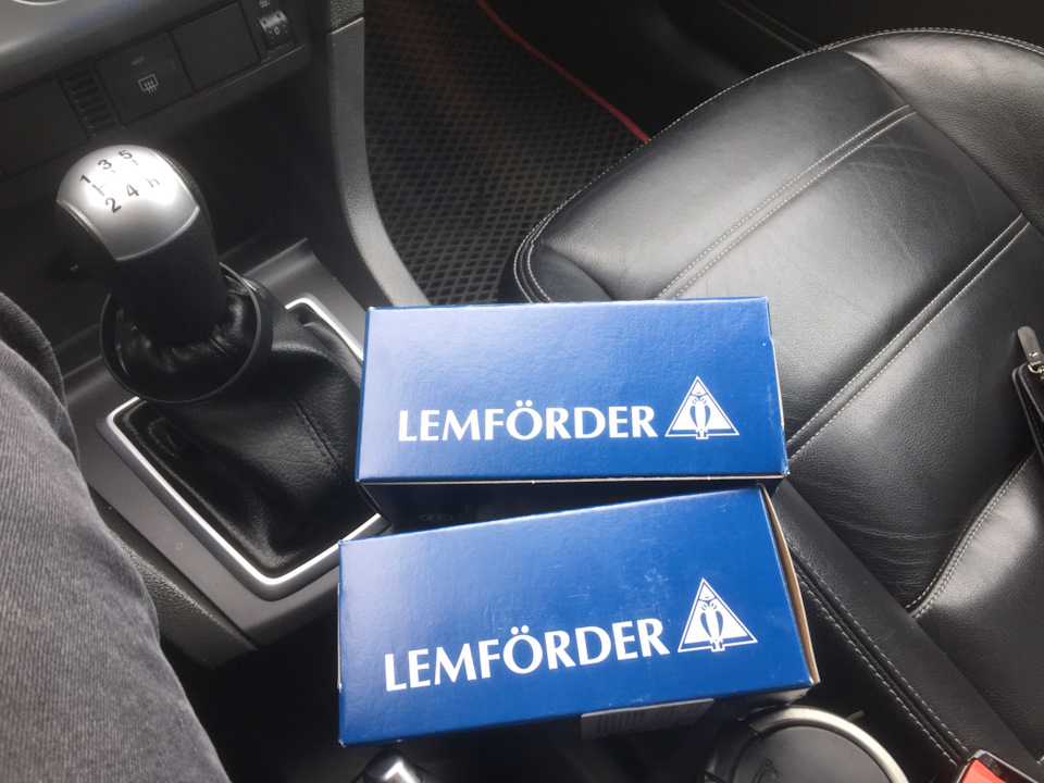 Замена сайлентблоков на продольных рычагах ( ушастики или бабочки ...