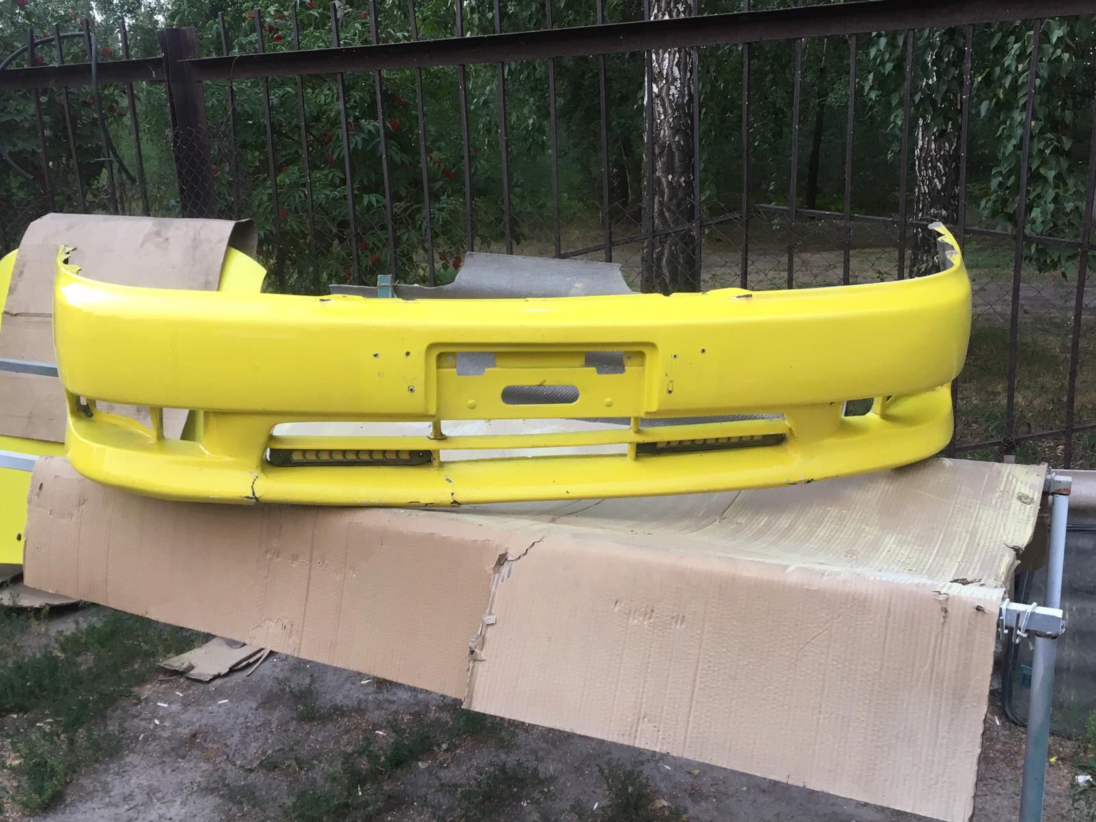 Бампер дорестайл. Передний бампер лансер 10. Бампер дорестайл. Передний бампер мицубиси лансер 10. Бампер передний форд фокус 2 2007.