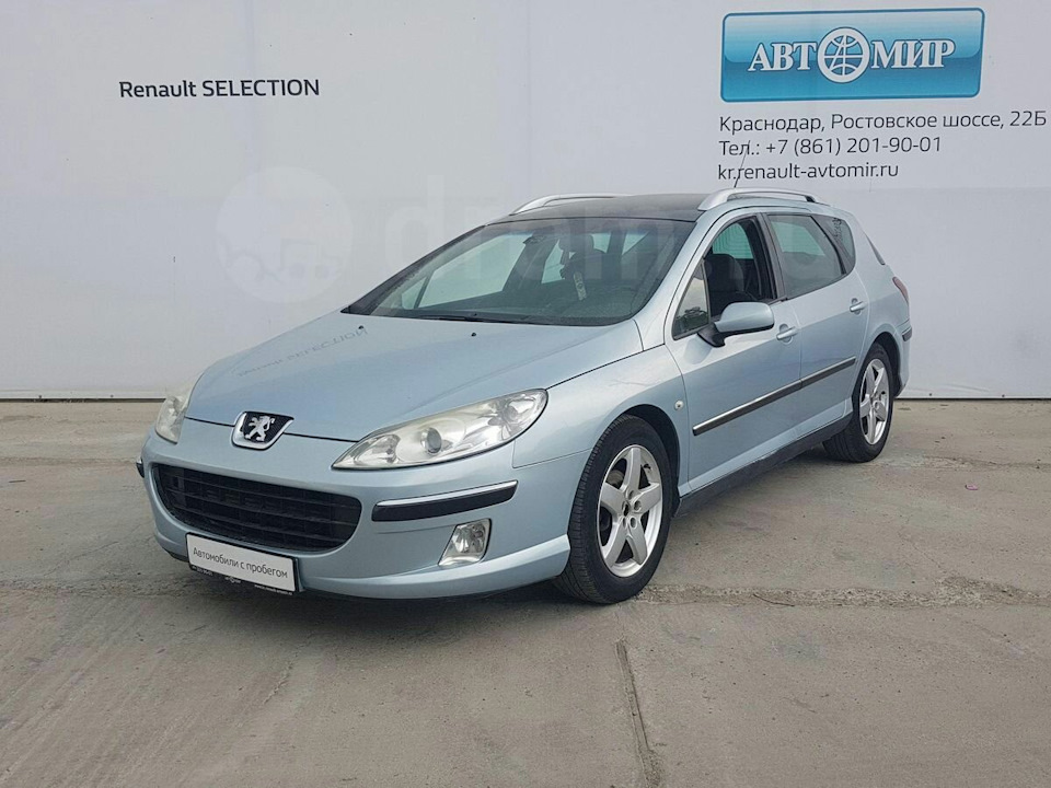 Фото салона. Очень приличный вид — Peugeot 407 SW